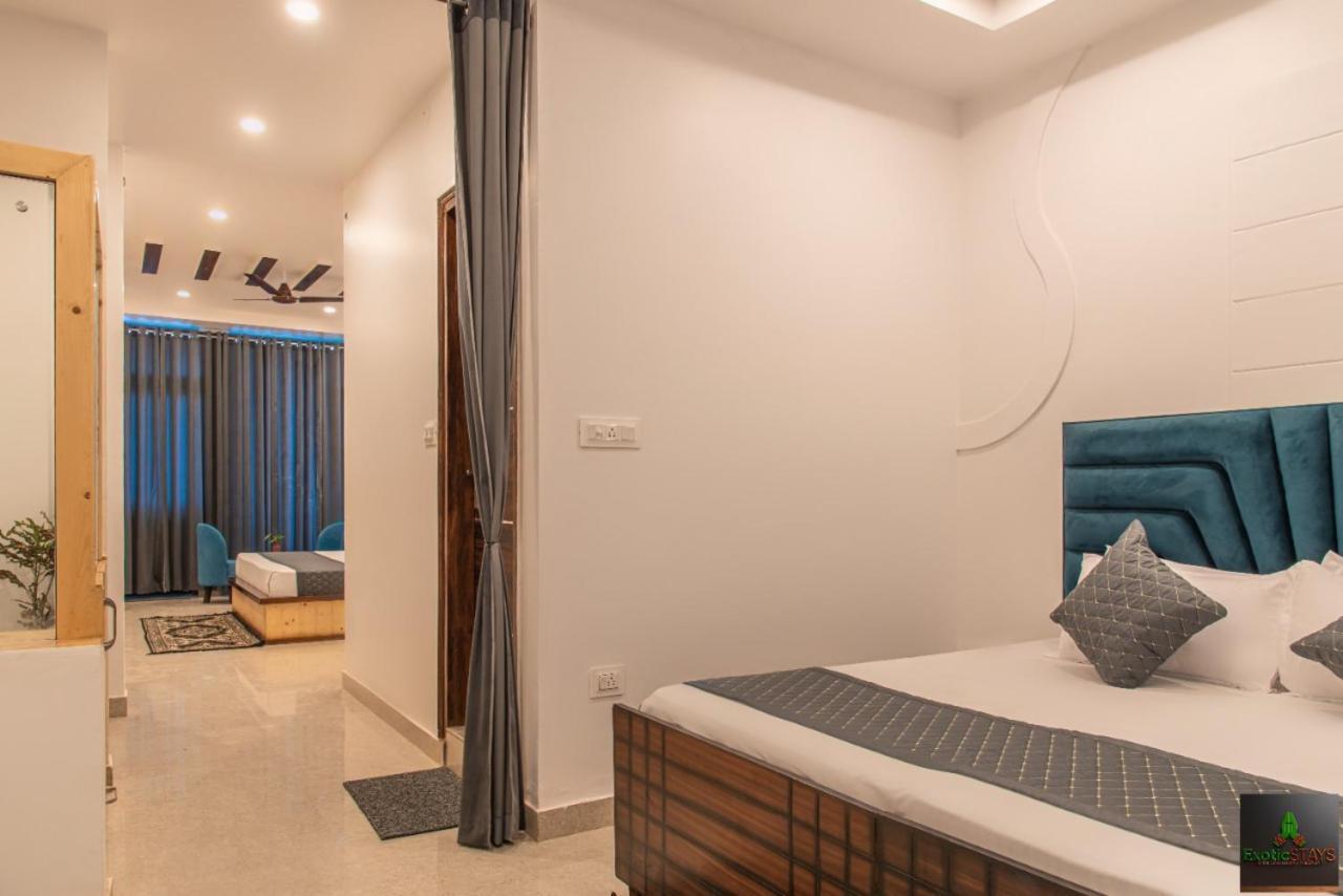 The Hillside Inn Kasauli By Exotic Stays Extérieur photo