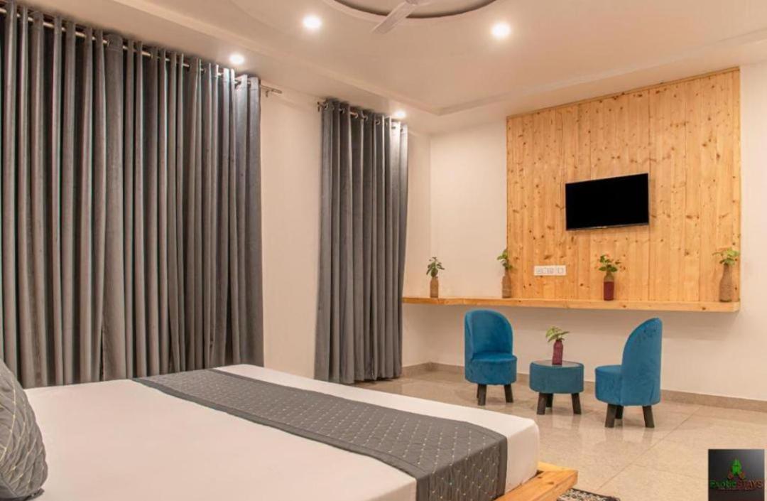 The Hillside Inn Kasauli By Exotic Stays Extérieur photo